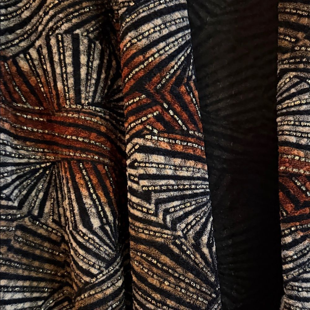 TanJay Multicolor Patterned Cardigan - Picture 2 of 6